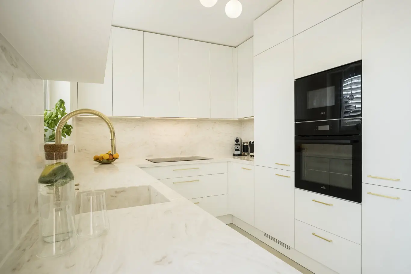 kompletní rekonstrukce na klíč - byty, domy komerční projekty