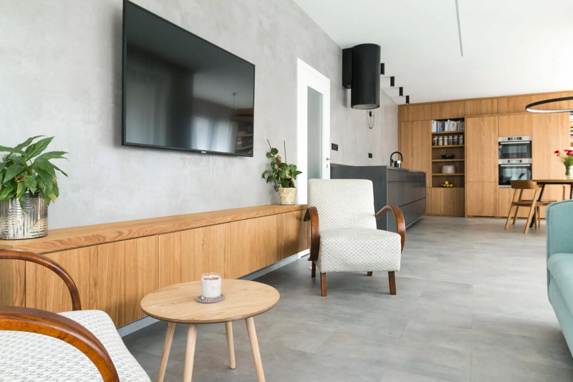 Rekonstrukce, stavební práce, stavby na klíč.