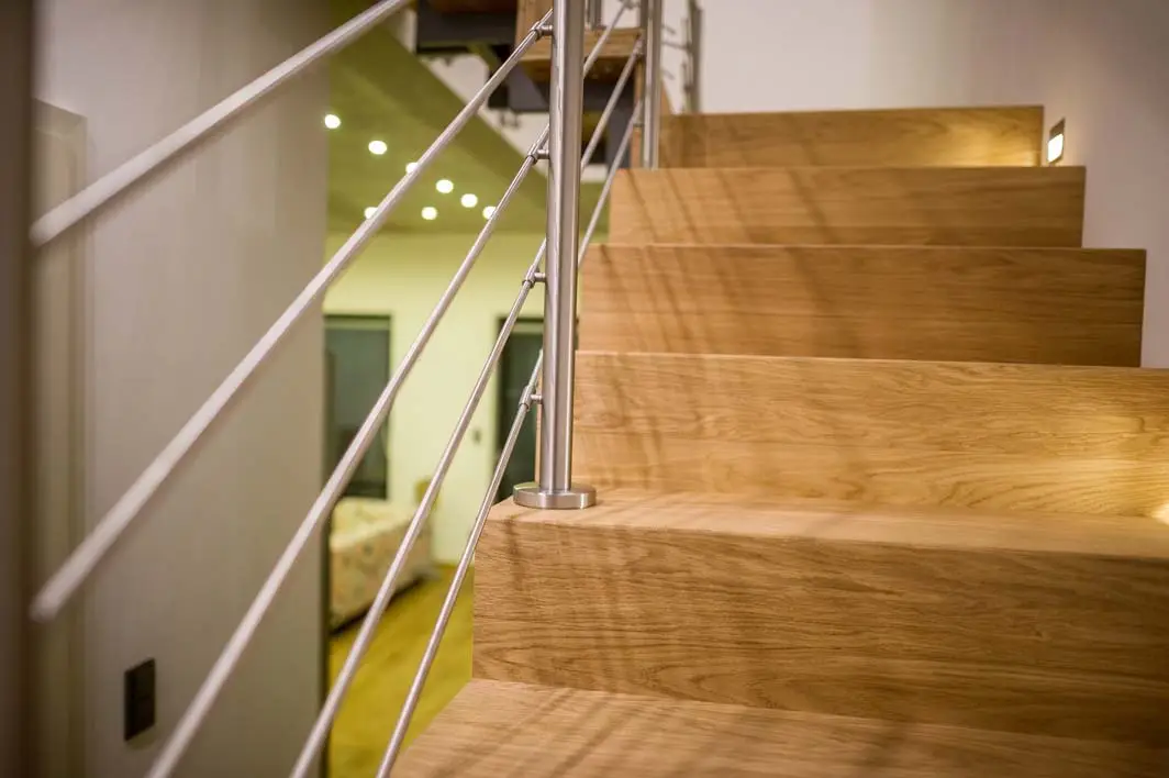 Dřevěné schodiště