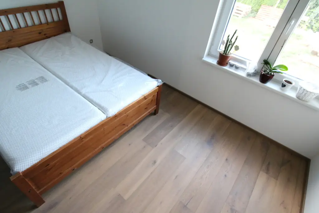 Jesenice - novostaba RD