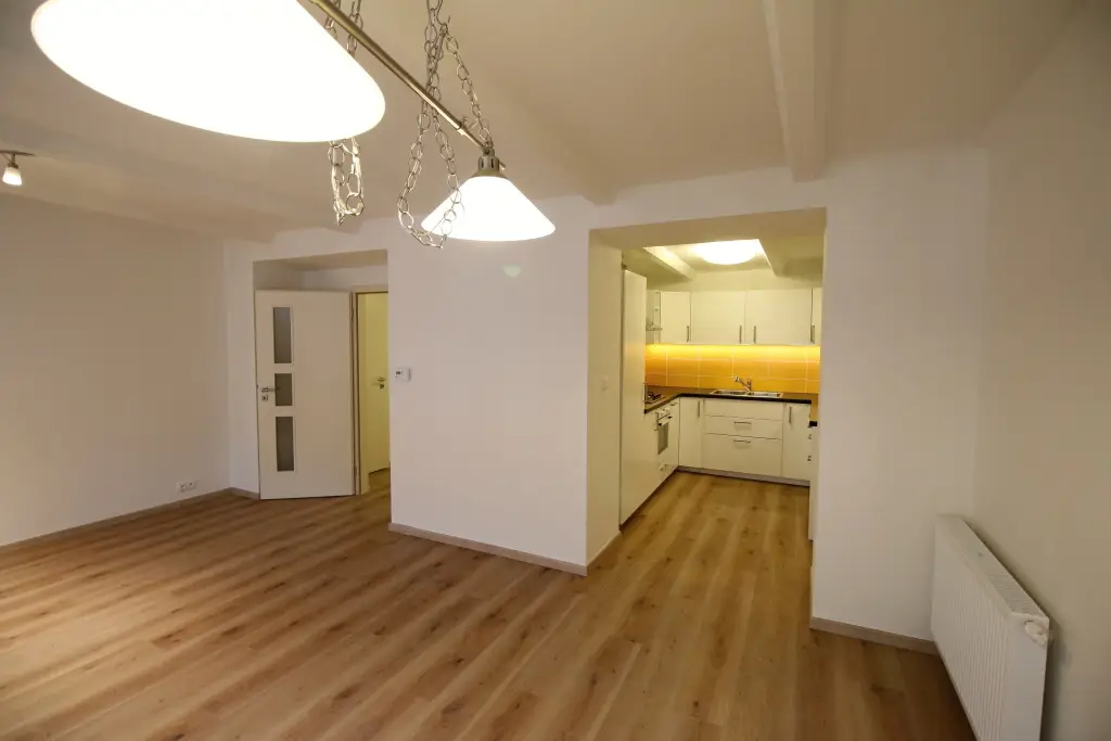 Praha - novostavba BJ